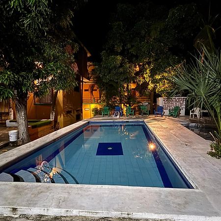 Hotel Posada Playa Manzanillo プエルト・エスコンディード エクステリア 写真