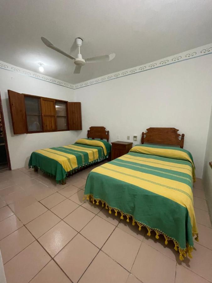 Hotel Posada Playa Manzanillo プエルト・エスコンディード エクステリア 写真