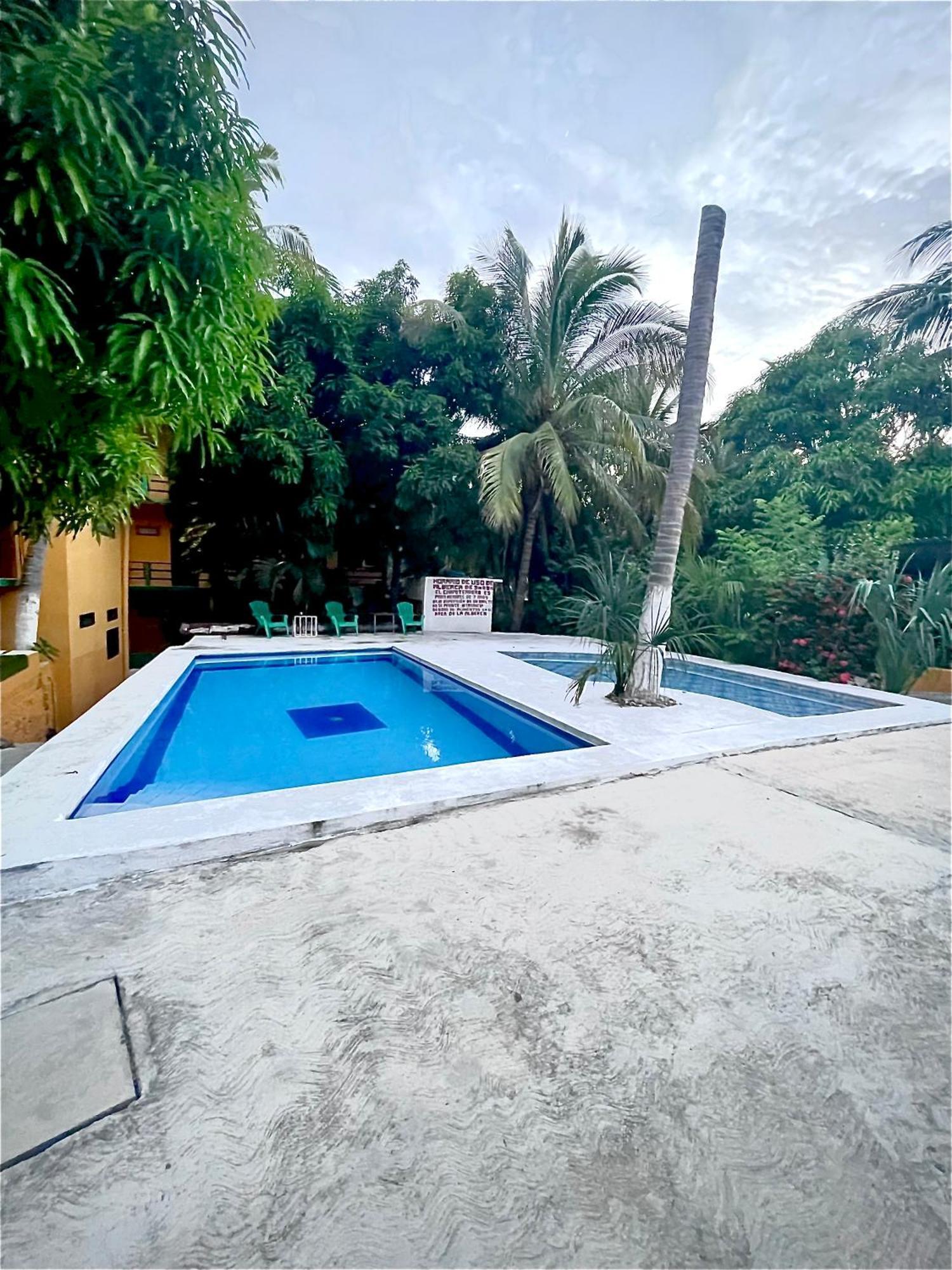 Hotel Posada Playa Manzanillo プエルト・エスコンディード エクステリア 写真