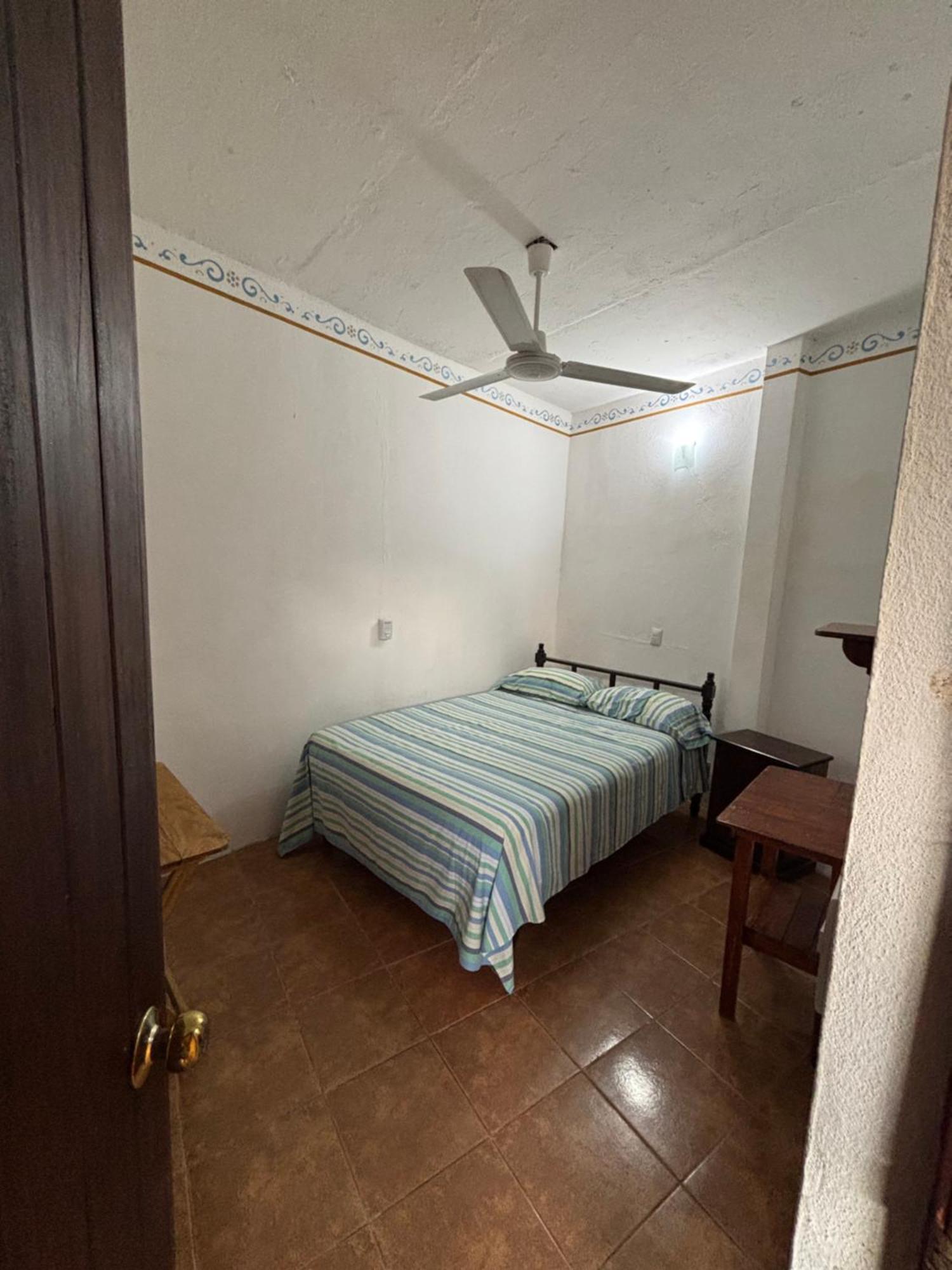Hotel Posada Playa Manzanillo プエルト・エスコンディード エクステリア 写真